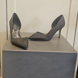 White House Black Market heels. Size 6.5M. Color: Gray